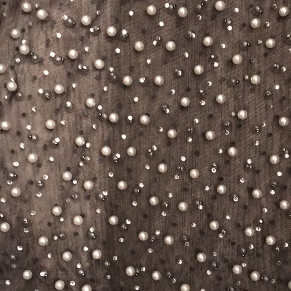 Sheer Mesh Pearl Top - Picture 5 of 6